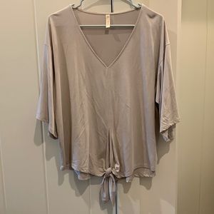 short sleeve blouse size medium